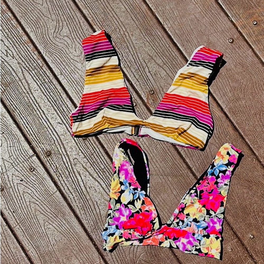 Billabong Plunge Bikini Top x2